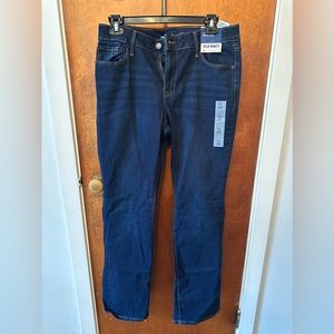 Size 10 Old Navy mid rise kicker boot-cut